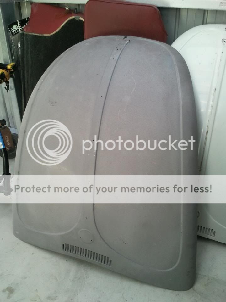 http://i584.photobucket.com/albums/ss283/psirx7/bonnet1.jpg