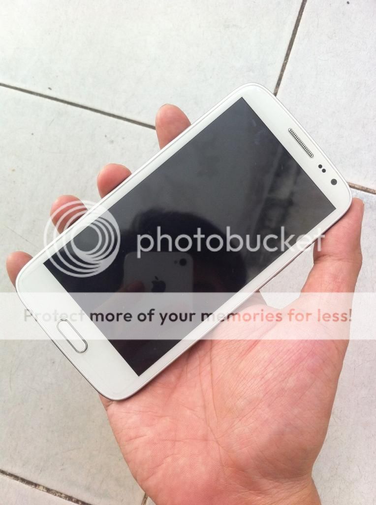 Bán nhanh Sky HD9500 fullbox mới 98% đủ pk bị lỗi nhẹ