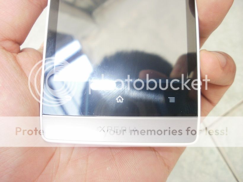 Bán 1 em Xperia Miro màu trắng like new fullbox hàng tồn kho - 1